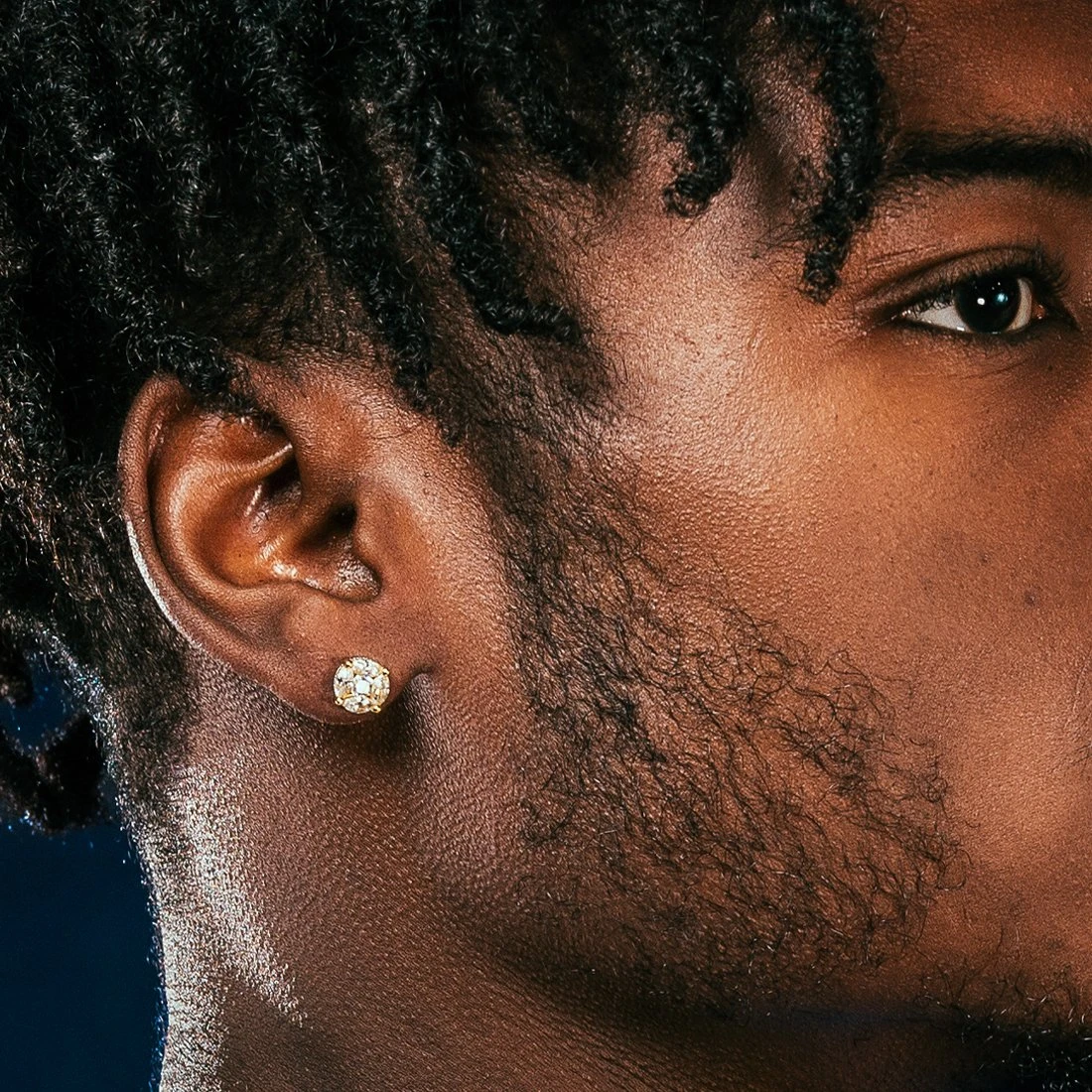 Brilliant-Cut Button Stud Earrings 3 Brilliant-Cut Button Stud Earrings - Image 3