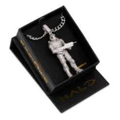 Halo X King Ice - Master Chief Necklace -King Ice Shop halo x king ice master chief necklace pre order king ice 31482744144047