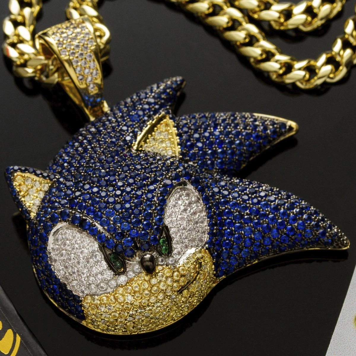 Sonic The Hedgehog X King Ice - Sonic Necklace 5 Sonic The Hedgehog X King Ice - Sonic Necklace - Image 5